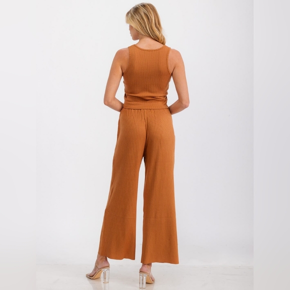 SALE! 013. SLEEVELESS TANK TOP & ELASTIC WAIST PANTS RIBBED 2PC SET - Picture 4 of 4